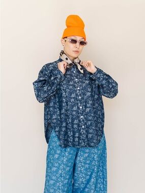 Nettle Studios Dark Floral Chambray SVLS Top Large Women’s Unisex San Francisco